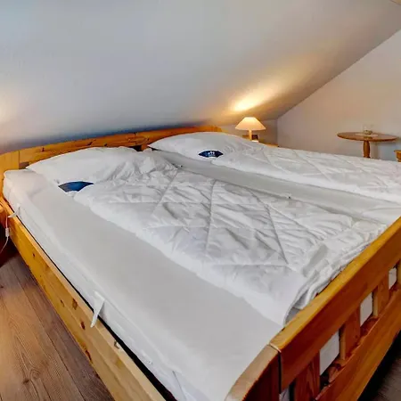 Vakantiehuis Typisch Ostfriesische Doppelhaushaelfte, Haus Wattenmeer Niveauvoll, Gemuetlich Ausgestattete Doppelhaushaelfte